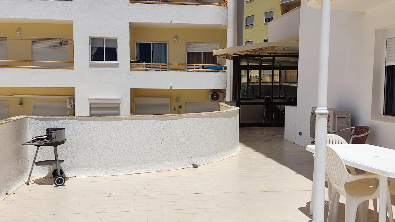 1 Torre Sol 2 - Casas & Papeis Appartement Armação de Pêra Buitenkant foto