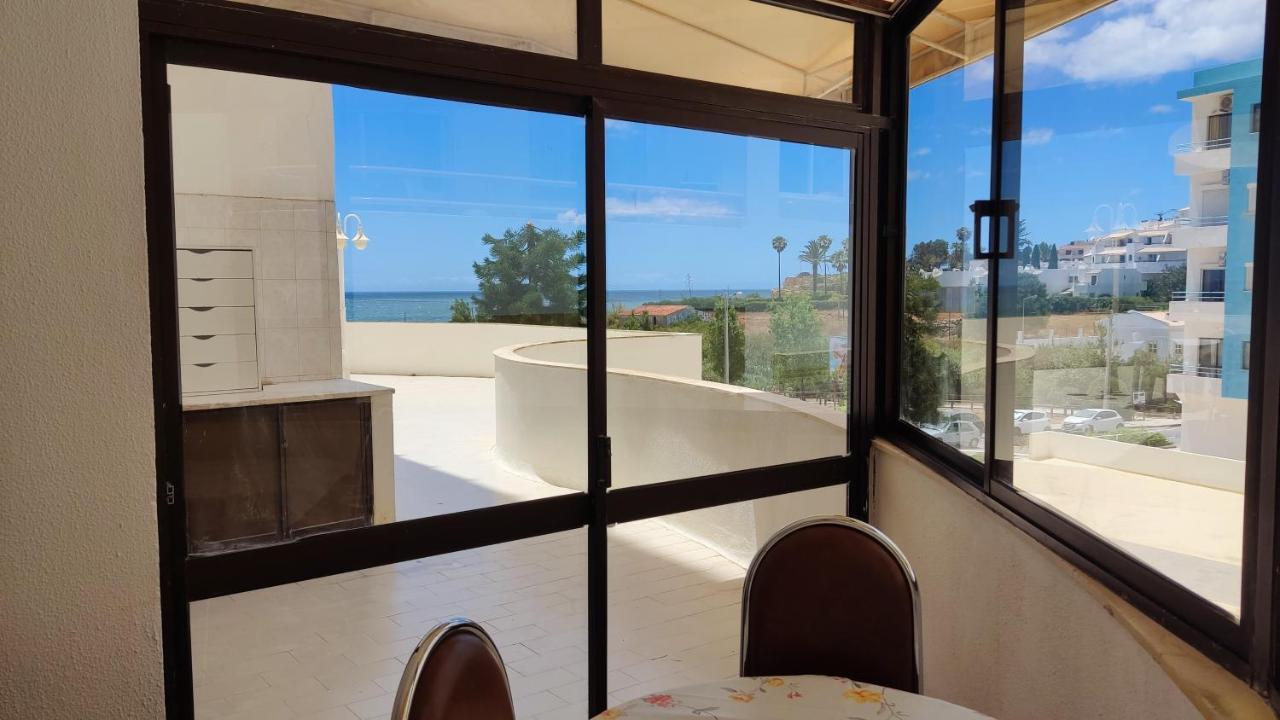 1 Torre Sol 2 - Casas & Papeis Appartement Armação de Pêra Buitenkant foto