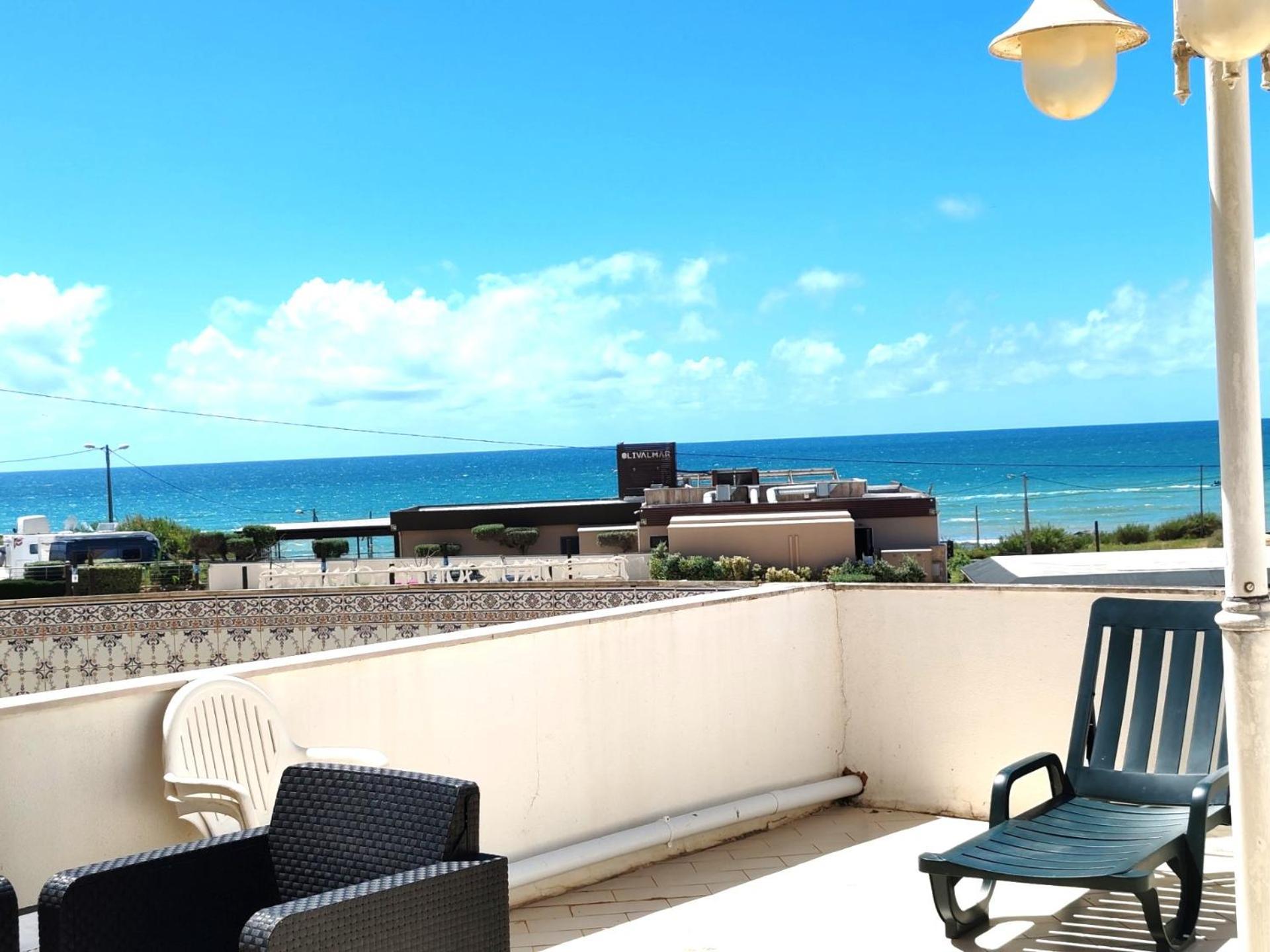1 Torre Sol 2 - Casas & Papeis Appartement Armação de Pêra Buitenkant foto
